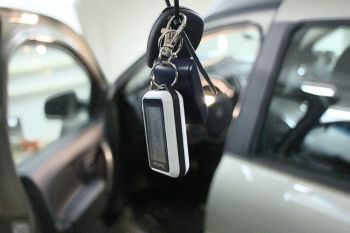 Установка сигнализации RENAULT SANDERO