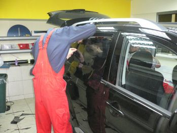 MITSUBISHI OUTLANDER XL