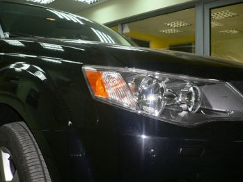 MITSUBISHI OUTLANDER XL