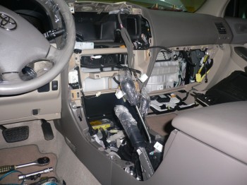 TOYOTA LANDCRUISER PRADO