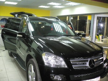 MERCEDES-BENZ GL 500