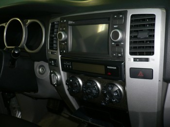 TOYOTA 4 RUNNER