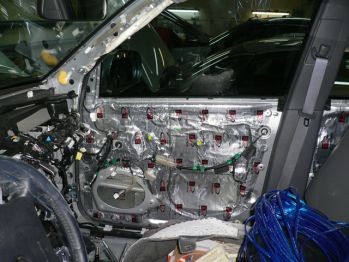 TOYOTA LANDCRUISER PRADO