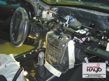 TOYOTA AVENSIS (АВЕНСИС)