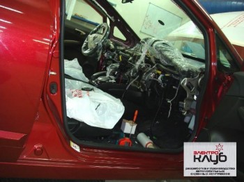 HONDA CIVIC 4D