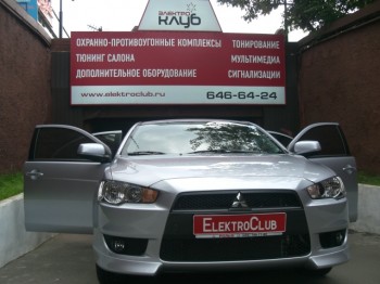 MITSUBISHI LANSER X. Тонирование стекол.