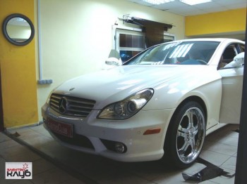 MERCEDES-BENZ CLS 500. Тонирование стекол