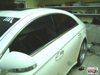 MERCEDES-BENZ CLS 500. Тонирование стекол