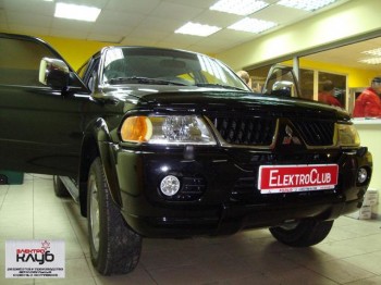 MITSUBISHI PAJERO SPORT. Авторская защита от угона. Тонирование, бронирование стекол.
