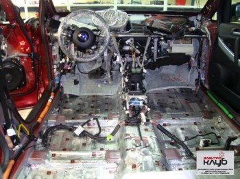 MAZDA(Мазда) CX7. Эксклюзивная шумоизоляция. Шумовиброизоляция. Антицарапийная полировка.