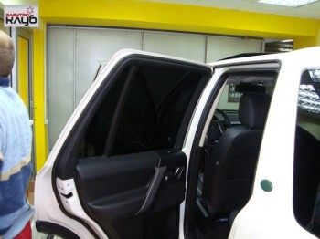 LAND ROVER FREELANDER. Тонировка