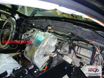 LEXUS GS 300. Авторская нестандартная  защита от угона. Электроблок. Уровень 3.