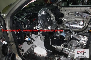 Авторская защита от угона Mitsubishi Outlander XL, установка видеорегистраторов, шумоизоляция